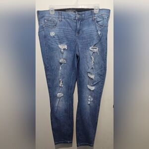 Torrid - Premium Bombshell Skinny Distressed Jeans - 20R